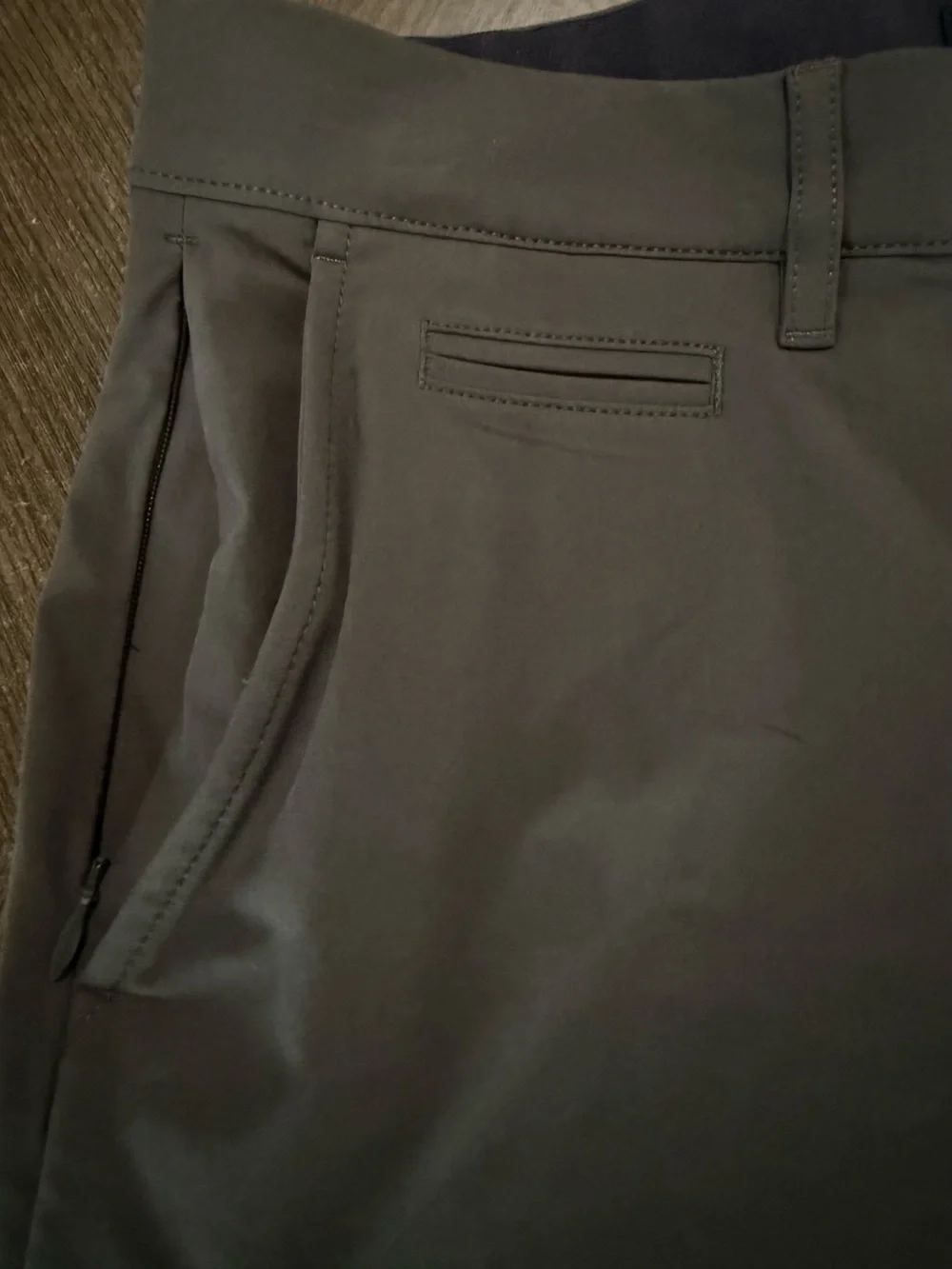 J. Crew Men's Charcoal Gray Athletic Tech Pants w/Stretch 30x30